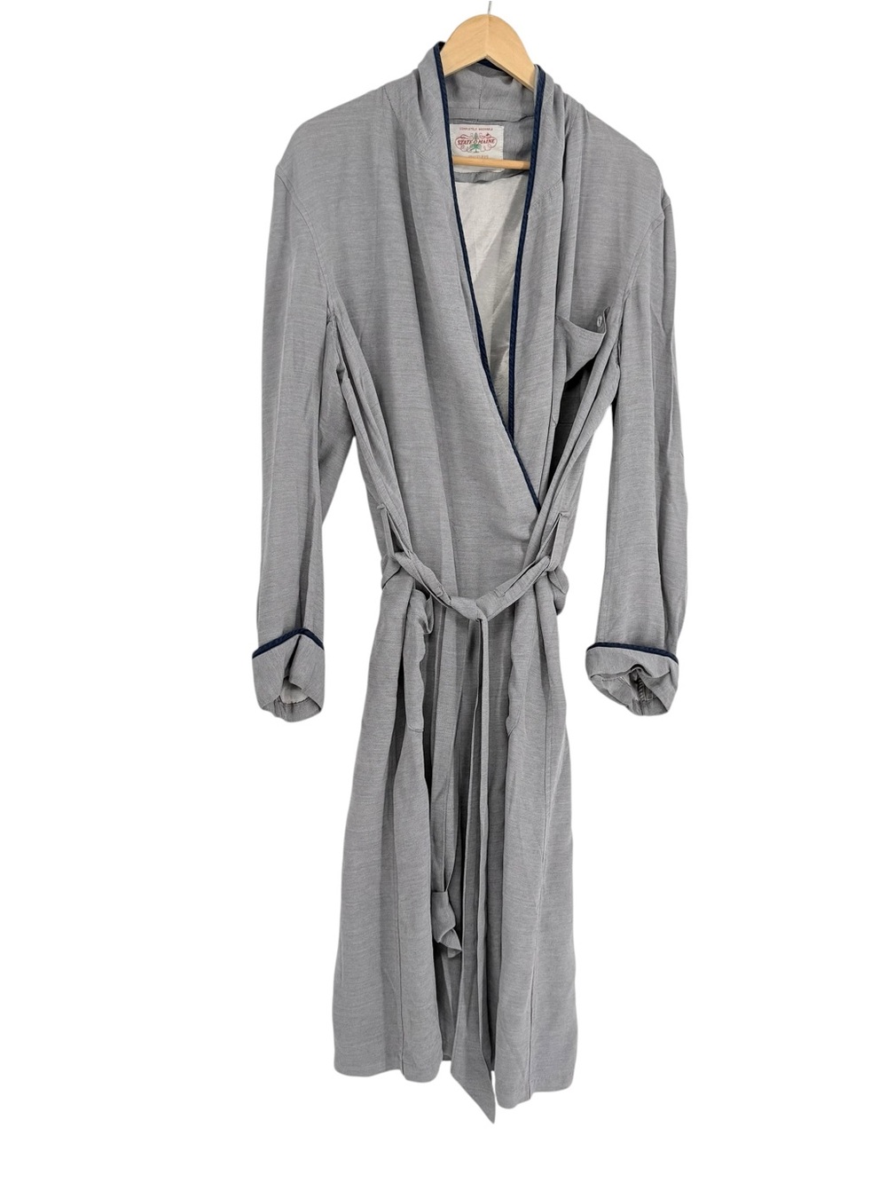 State of Maine Men’s vintage Gray lightweight robe One size Belted Pockets